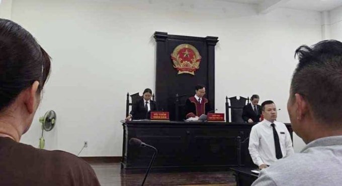 HĐXX tuyên án chiều 30/9. Ảnh: Bình Nguyên