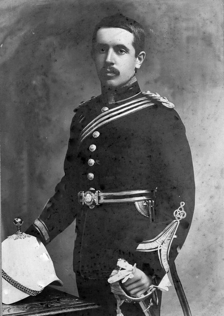 bac-si-alfred-whitmore.jpg