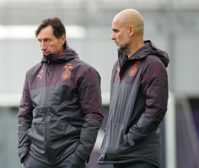 Planchart (trái) và Guardiola cùng làm việc cho Man City từ năm 2016 đến 2025. Ảnh: El Punt