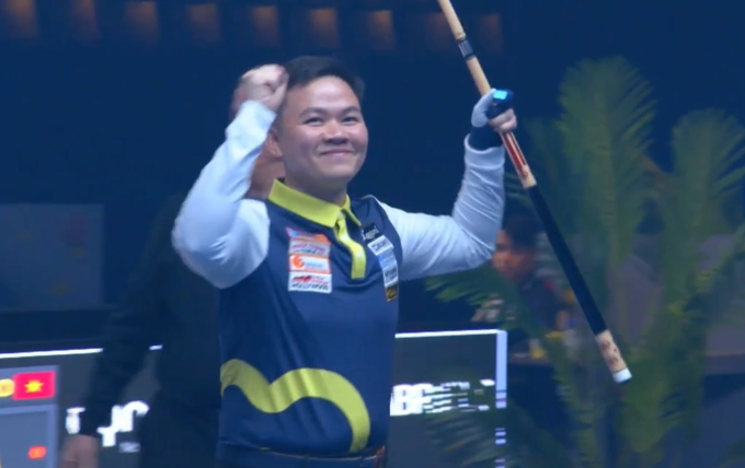 Khoảnh khắc Bao Phương Vinh mừng chiến thắng và lập kỷ lục AVG ở World Cup Antwerp tối 9/10.