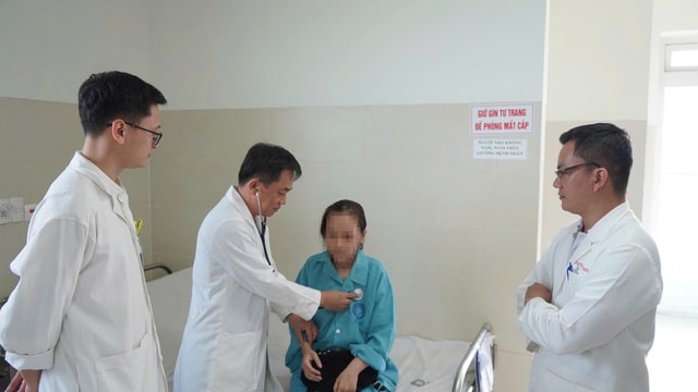 5 giờ chiến đấu giành sự sống cho cô gái 18 tuổi ở Đà Nẵng- Ảnh 2.