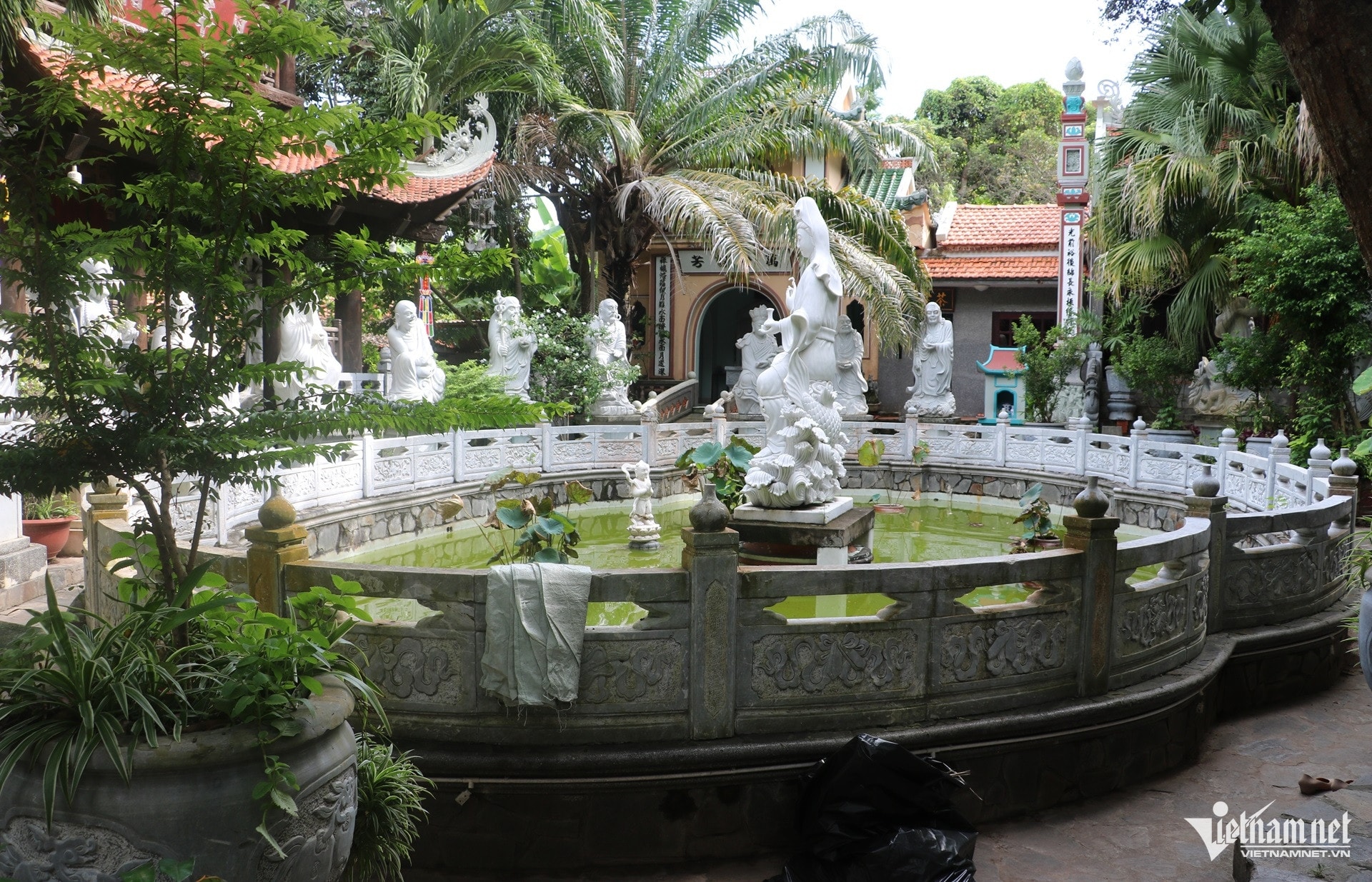 Bên trong chùa Linh Phong nơi kim quan Trưởng lão Hòa Thượng Thích Trí Tịnh nhập tháp - Ảnh 10. Bên trong chùa Linh Phong nơi kim quan Trưởng lão Hòa Thượng Thích Trí Tịnh nhập tháp - Ảnh 10.