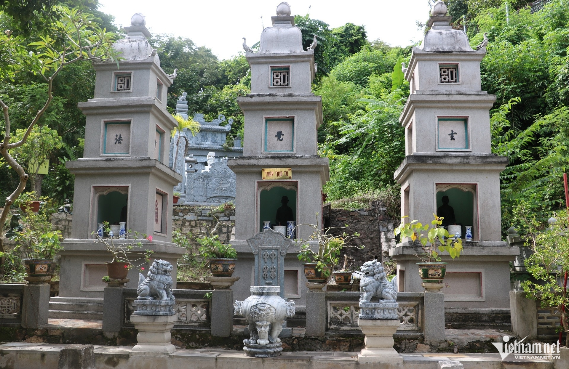 Bên trong chùa Linh Phong nơi kim quan Trưởng lão Hòa Thượng Thích Trí Tịnh nhập tháp - Ảnh 12. Bên trong chùa Linh Phong nơi kim quan Trưởng lão Hòa Thượng Thích Trí Tịnh nhập tháp - Ảnh 12.