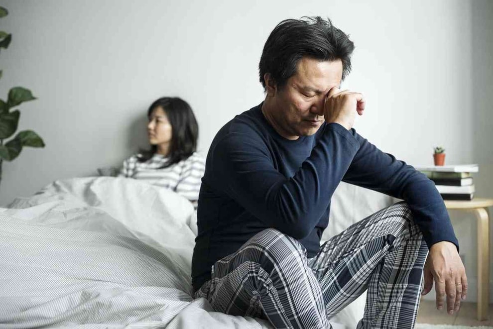 Mới 45 tuổi, vợ tôi đã đòi “nghỉ hưu” chuyện ân ái - 1 Mới 45 tuổi, vợ tôi đã đòi “nghỉ hưu” chuyện ân ái - 1