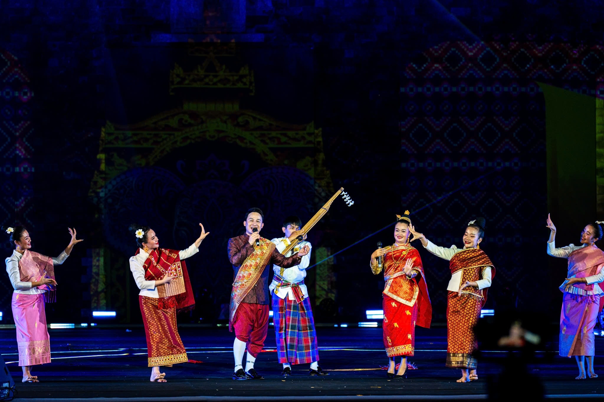 Le hoi Van hoa anh 13