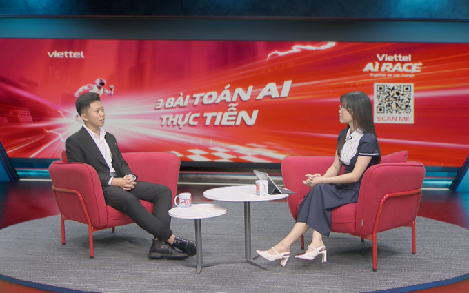 Lê Minh Khuê, kỹ sư hệ thống tại Viettel Post chia sẻ tại sự kiện. Ảnh: Viettel