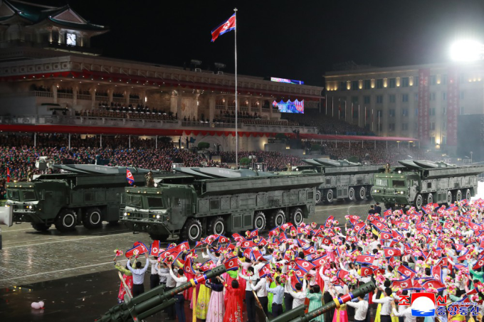 Tên lửa Hwasong-11Ma tại lễ duyệt binh ở Bình Nhưỡng, Triều Tiên hôm 10/10. Ảnh: KCNA
