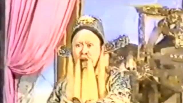 Thanh Tòng (vai Lý Đạo Thành) đưa dân ca Nam bộ vào cảnh cao trào vở