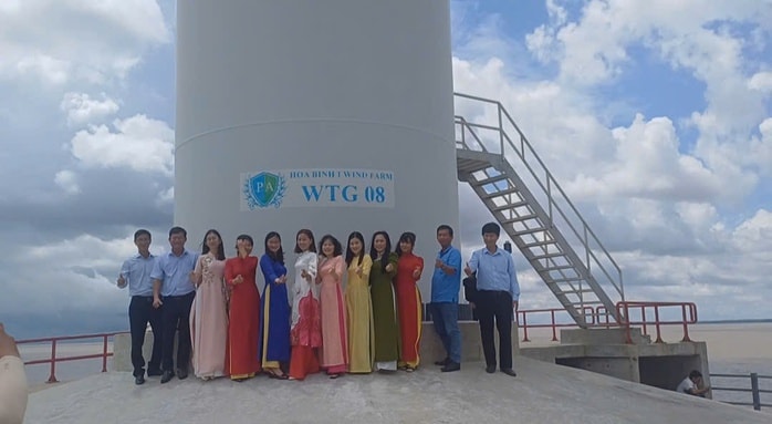 VIDEO: Trải nghiệm khó quên tại "cánh đồng" điện gió ở Cà Mau - Ảnh 5.