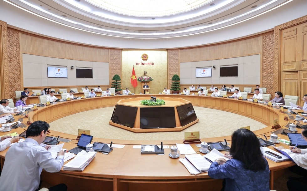 Dấu ấn nhiệm kỳ vì dân, để “không ai bị bỏ lại phía sau” - 4