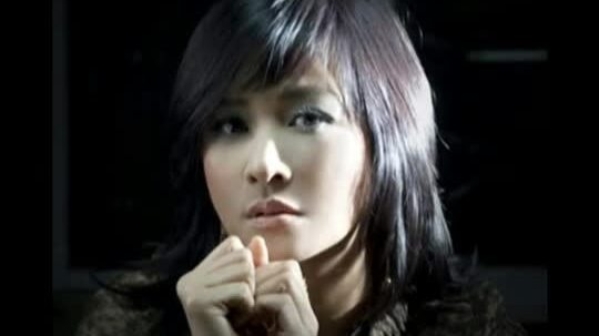 Thanh Lam hát ca khúc
