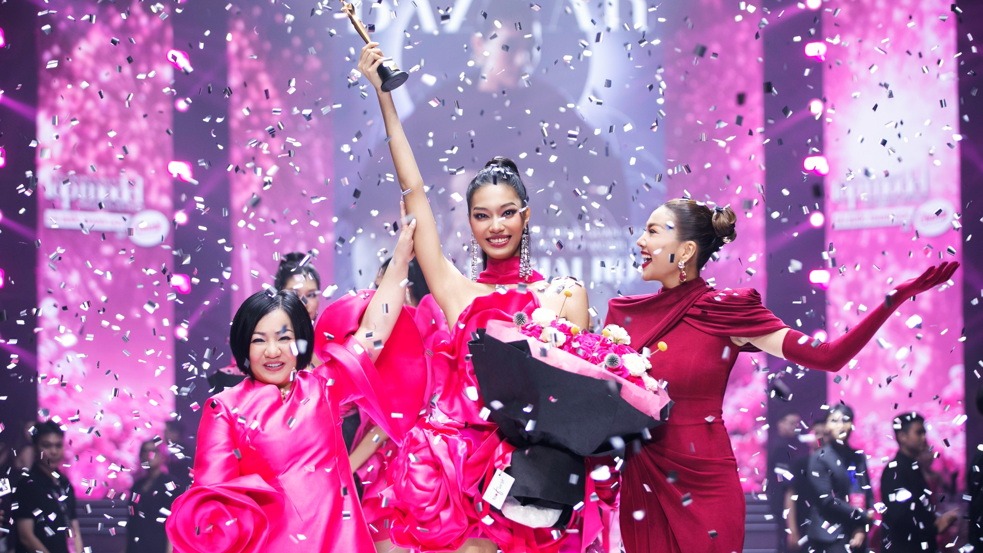 Giây phút đoạt quán quân Top Model của Lại Mai Hoa