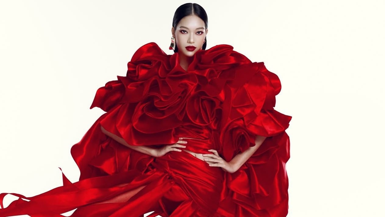 Hậu trường chụp ảnh của Lại Mai Hoa Vietnam's Next Top Model