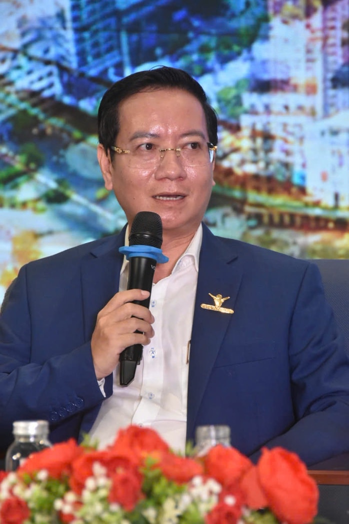 Chuyện chưa kể về ông Chủ doanh nghiệp nhà ở vừa túi tiền cho người Việt - Ảnh 4. Chuyện chưa kể về ông Chủ doanh nghiệp nhà ở vừa túi tiền cho người Việt - Ảnh 4.