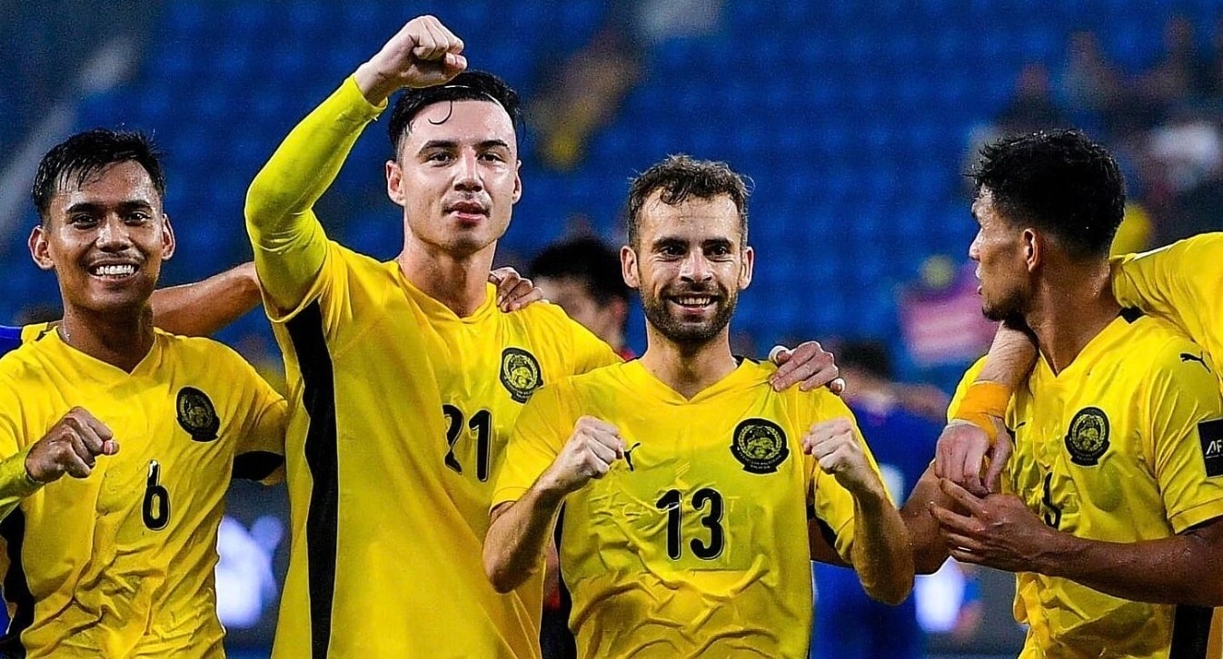 Malaysia nhập tịch sai quy định 7 cầu thủ.
