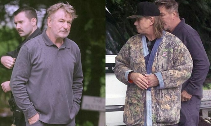 Alec Baldwin (trái) và Stephen Baldwin sau vụ tai nạn. Ảnh: INSTAR Images
