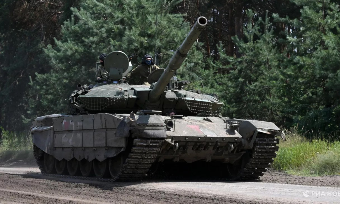 Xe tăng T-90M Nga tham chiến tại tỉnh Lugansk tháng 7/2023. Ảnh: RIA Novosti