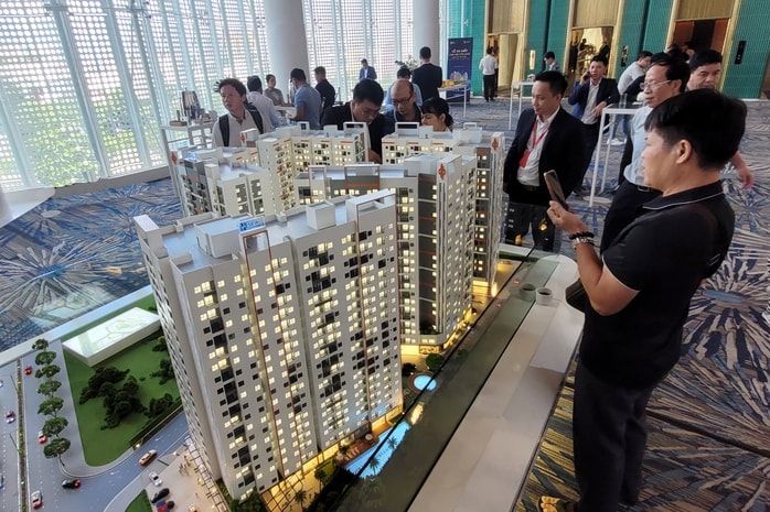 Kiểm soát giá nhà đất, cách nào? - Ảnh 1.