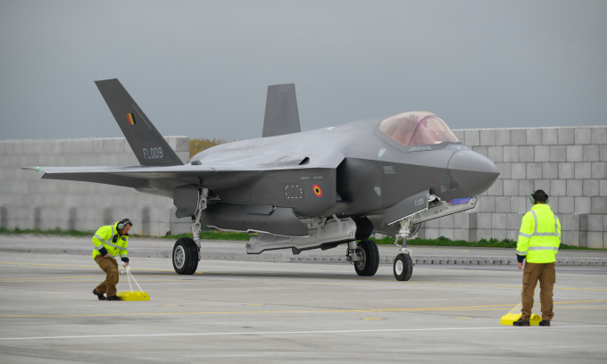 Tiêm kích F35 tại căn cứ Florennes ở Bỉ hôm 13/10. Ảnh: AFP
