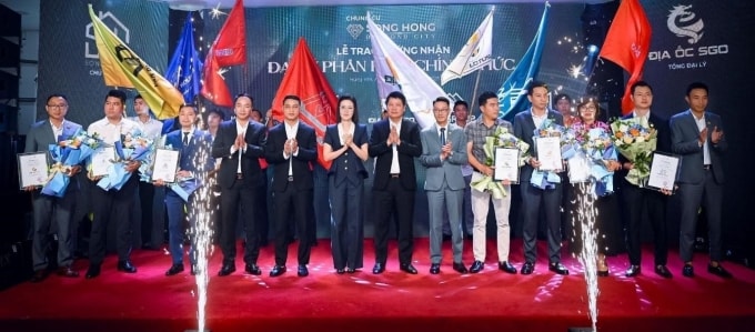 Chủ đầu tư Công ty Cổ phần Xây dựng Thương mại và Vật liệu Sông Hồng và các đại lý. Ảnh: Địa Ốc SGO