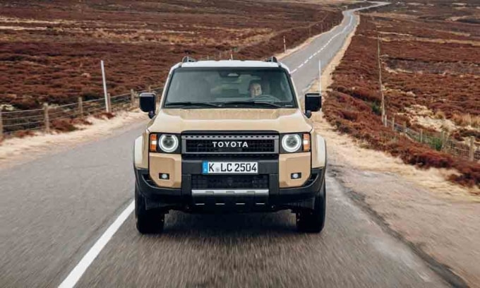 Toyota Land Cruiser Prado thế hệ mới tại Đức. Ảnh: Toyota
