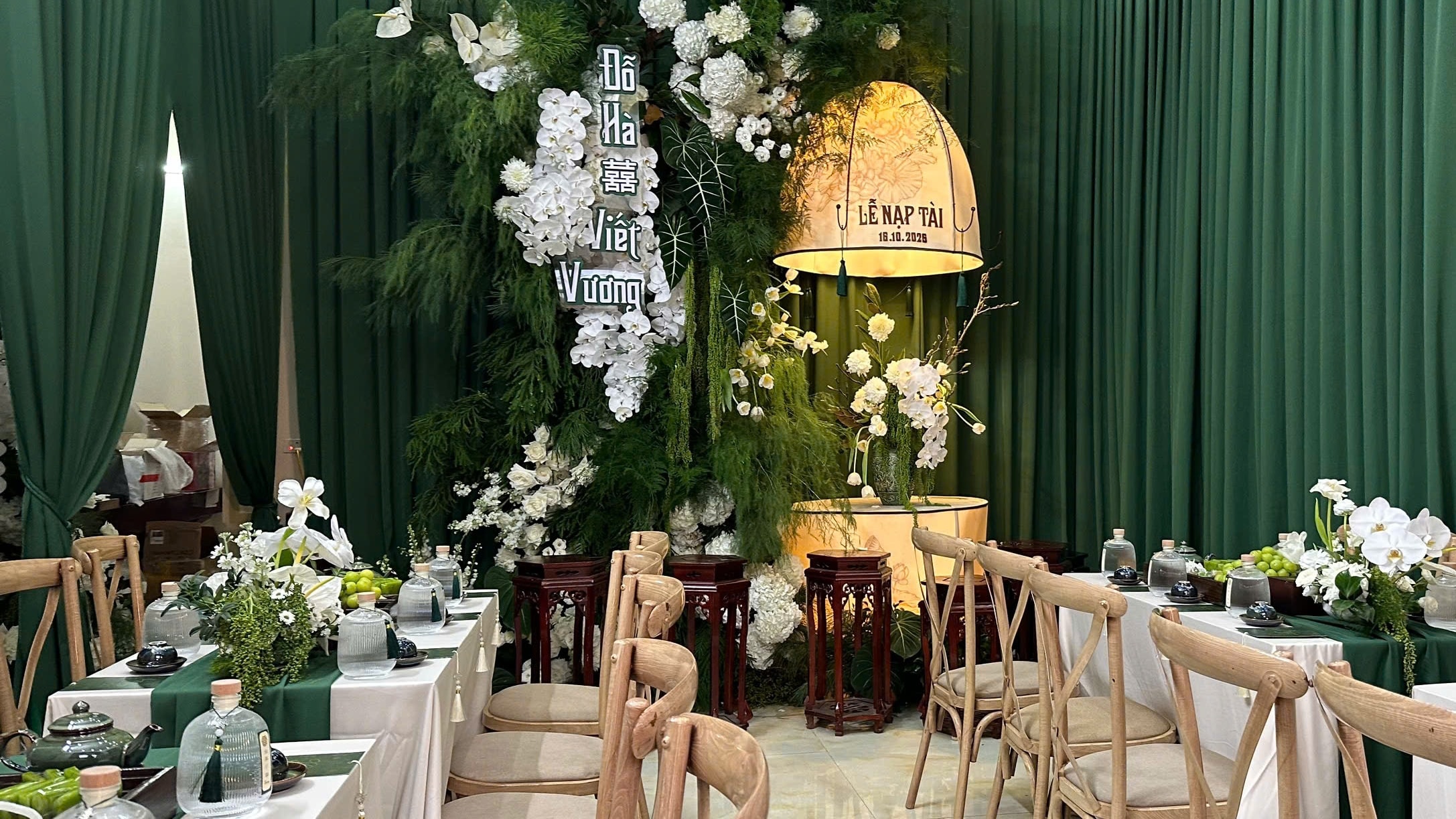 Lễ ăn hỏi của Hoa hậu Đỗ Thị Hà