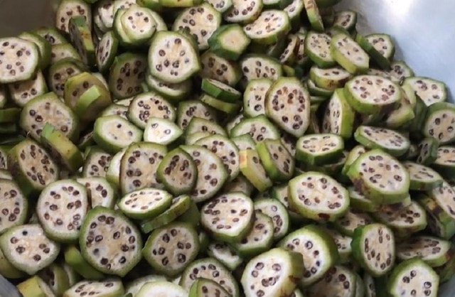 Loại quả xưa rụng đầy gốc nay thành đặc sản dân phố săn lùng, 150.000 đồng/kg - Ảnh 3.