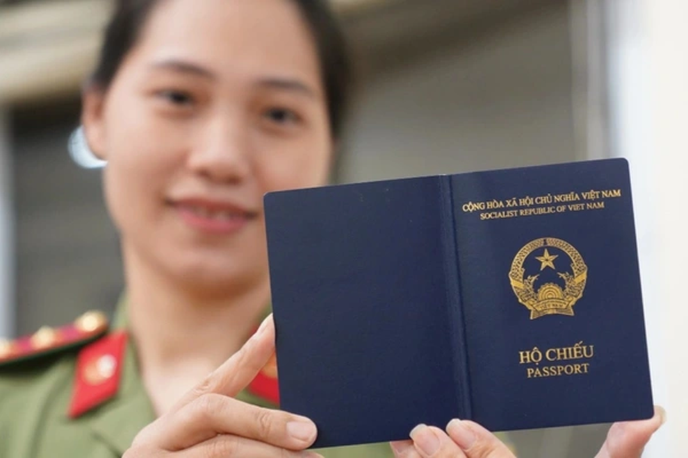 Cầm hộ chiếu Việt Nam, khách được miễn thị thực ở nơi nào trên thế giới? - 1