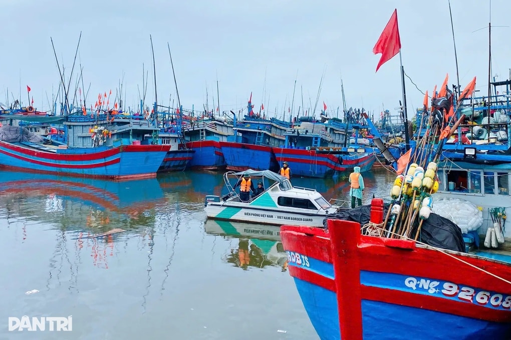 Truy vết những tàu cá biến mất trên biển  - 3 Truy vết những tàu cá biến mất trên biển  - 3