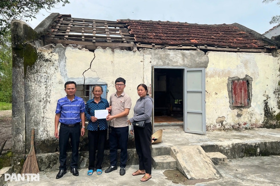 Bạn đọc Dân trí giúp đồng bào miền Trung sớm ổn định cuộc sống sau bão - 5