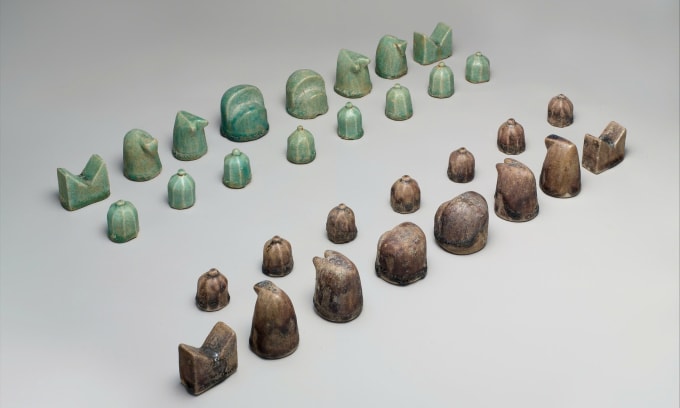 Bộ cờ cổ được khai quật ở Nishapur, Iran thế kỷ 12. Ảnh: MetMuseum