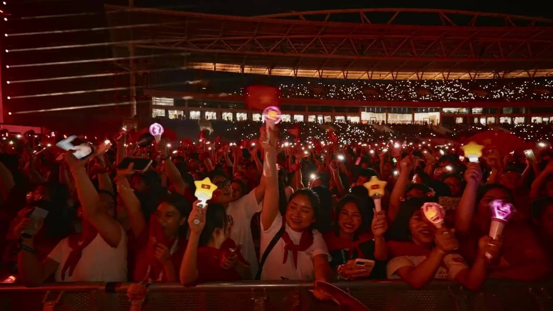 Concert 'Tổ quốc trong tim' ra rạp
