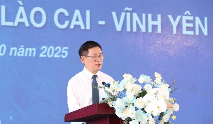 Khánh thành dự án hơn 7.410 tỉ đồng, truyền tải khoảng 3.000 MW từ Tây Bắc và tăng nhập khẩu điện - Ảnh 2.