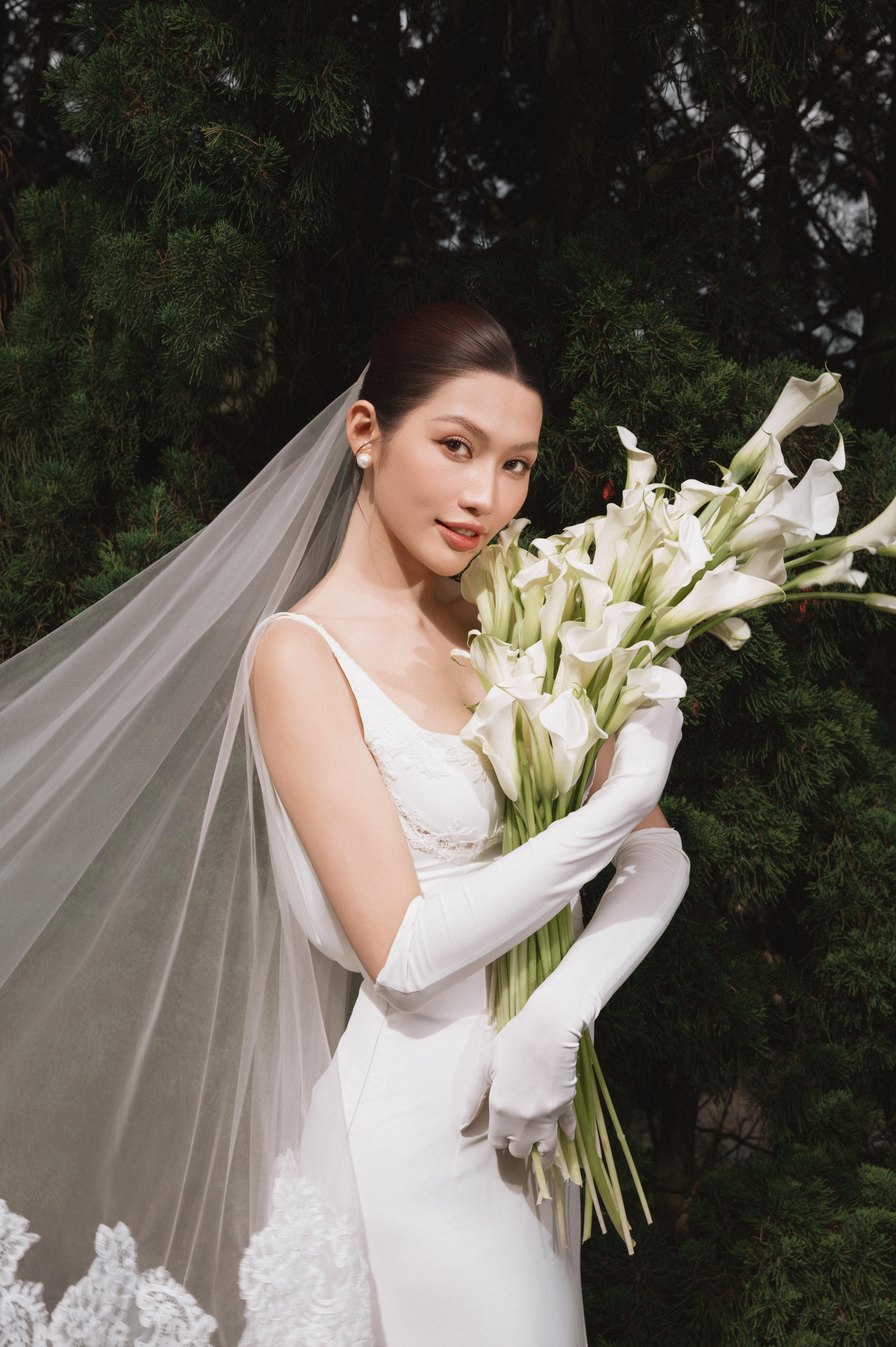 Chế Nguyễn Quỳnh Châu ảnh 7 Che Nguyen Quynh Chau anh 7