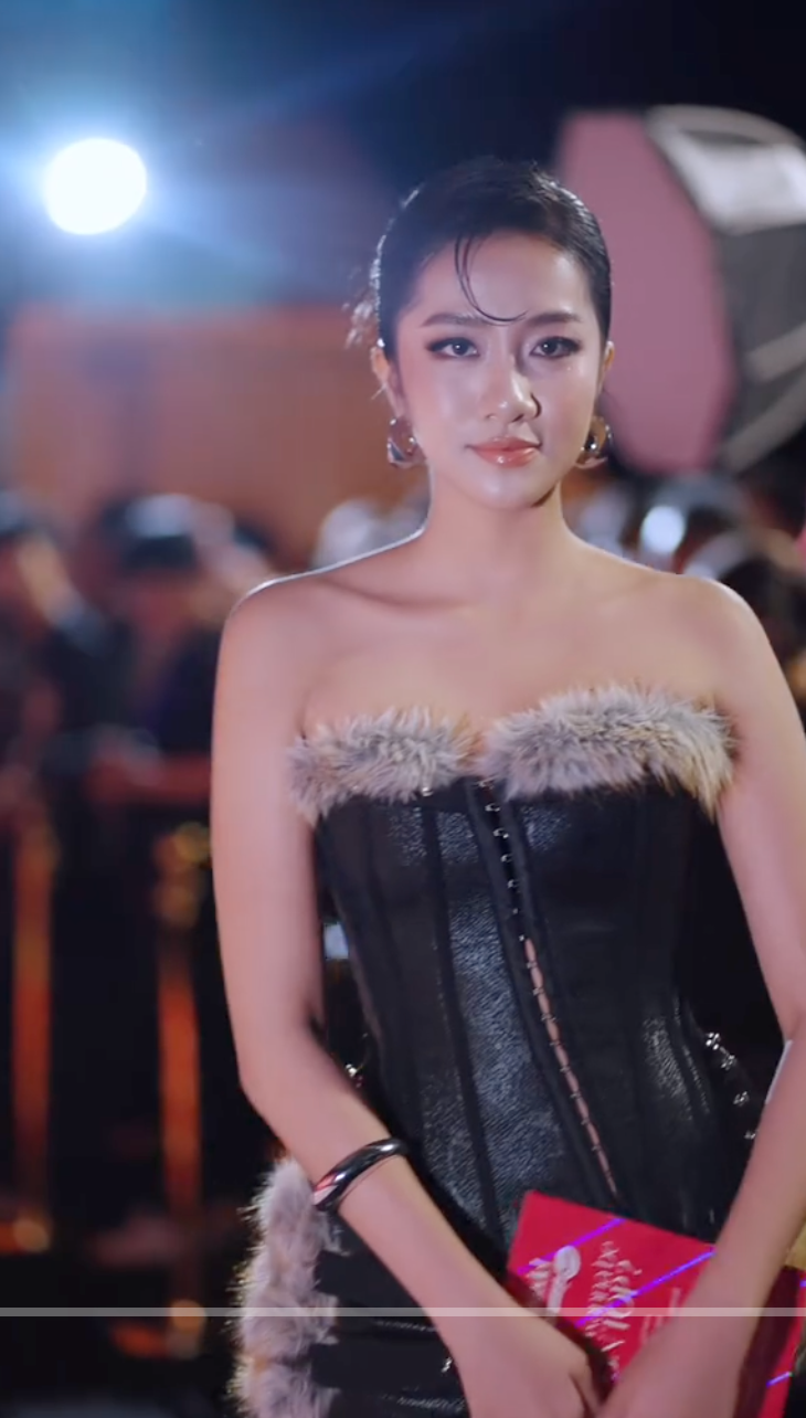 Hà Trúc Linh gây sốt với phong cách cá tính, táo bạo sau 3 tháng đăng quang- Ảnh 1. Hà Trúc Linh gây sốt với phong cách cá tính, táo bạo sau 3 tháng đăng quang- Ảnh 1.