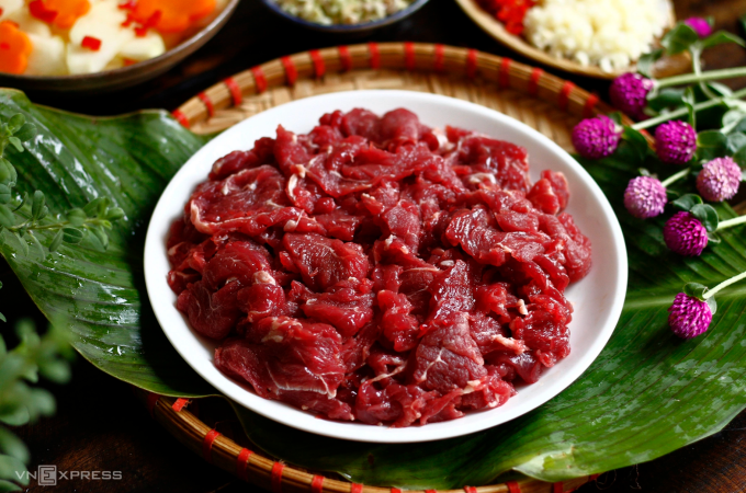 Thịt bò giàu kẽm, tốt cho người bệnh cúm. Ảnh: Bùi Thủy