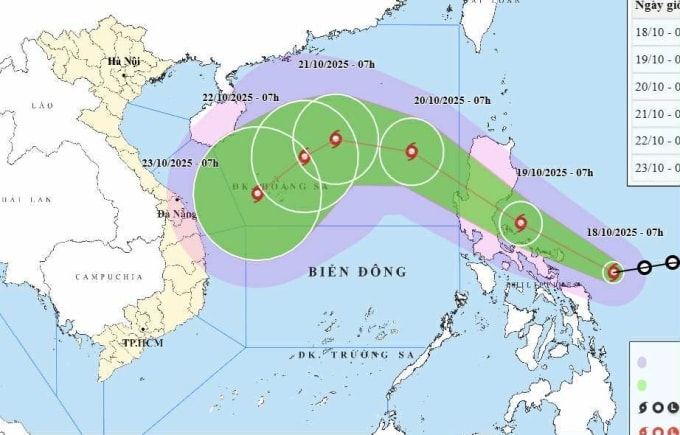 Dự báo hướng đi của áp thấp nhiệt đới. Ảnh: NCHMF