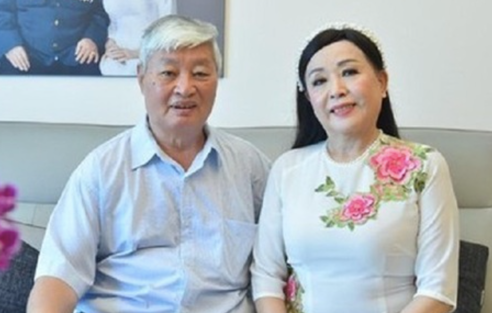 NSND Thu Hiền và ông xã là Anh hùng Lực lượng vũ trang nhân dân Vũ Ngọc Đỉnh.