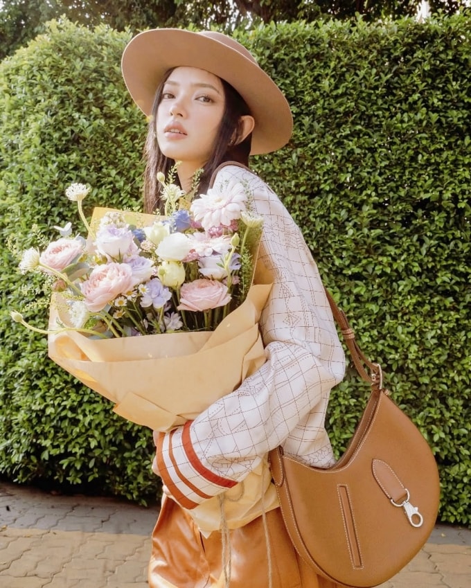 Châu Bùi được đề cử Nhà sáng tạo nội dung của năm. Ảnh: NVCC