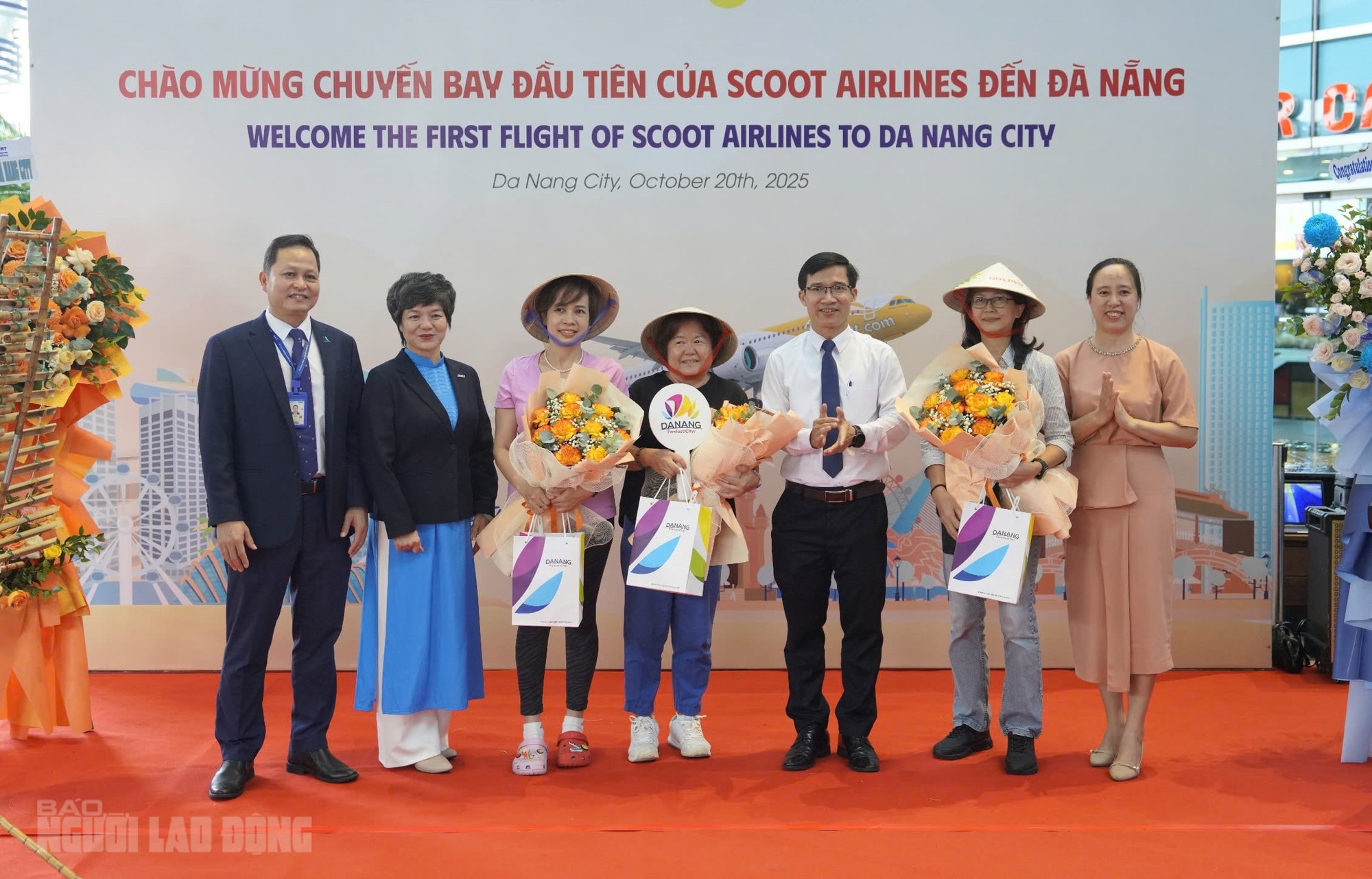 Hãng hàng không giá rẻ Scoot Airlines mở đường bay thẳng tới Đà Nẵng - Ảnh 2. Hãng hàng không giá rẻ Scoot Airlines mở đường bay thẳng tới Đà Nẵng - Ảnh 2.