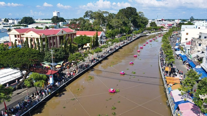 Kiên Giang rộn ràng đón lễ hội “có 1 không 2”ở miền Tây- Ảnh 1. Kiên Giang rộn ràng đón lễ hội “có 1 không 2”ở miền Tây- Ảnh 1.
