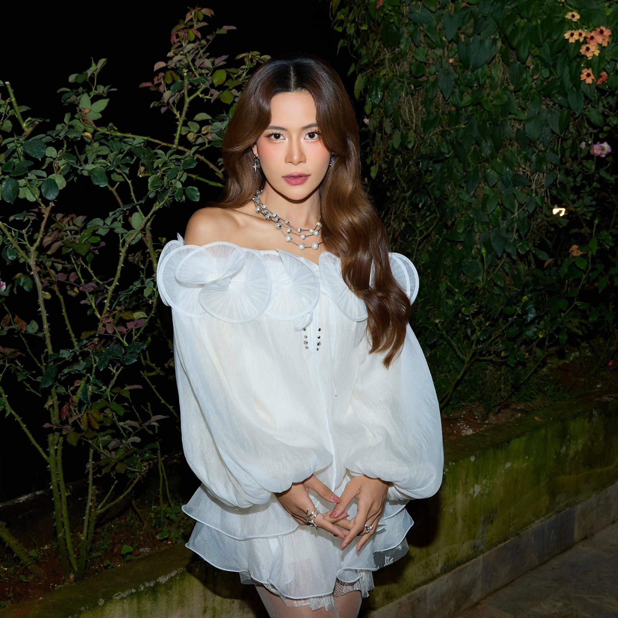 thủy tiên,  du uyên ảnh 3 thuy tien,  du uyen anh 3