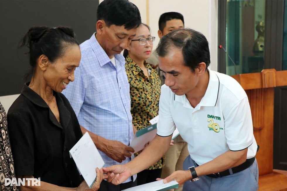 Bạn đọc Dân trí tiếp nguồn động viên người dân bị thiệt hại do bão Bualoi - 2