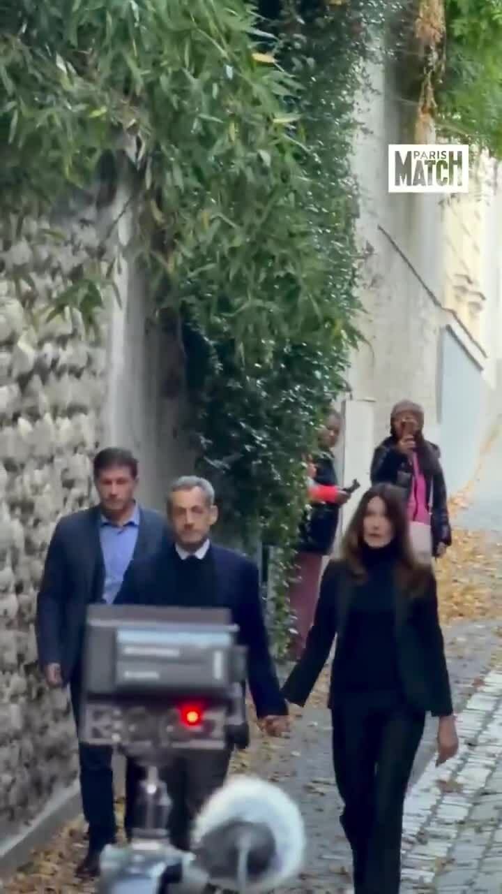 Cựu tổng thống Pháp Sarkozy vào tù