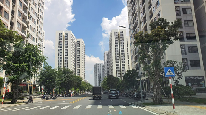 Dòng vốn đầu tư bất động sản dịch chuyển vào Nam - Ảnh 1. Dòng vốn đầu tư bất động sản dịch chuyển vào Nam - Ảnh 1.