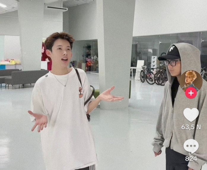 Phạm Thọai và hành trình từ đỉnh cao đến thanh lý xưởng livestream 1 . 000 M2 - Ảnh 2. Phạm Thọai và hành trình từ đỉnh cao đến thanh lý xưởng livestream 1 . 000 M2 - Ảnh 2.