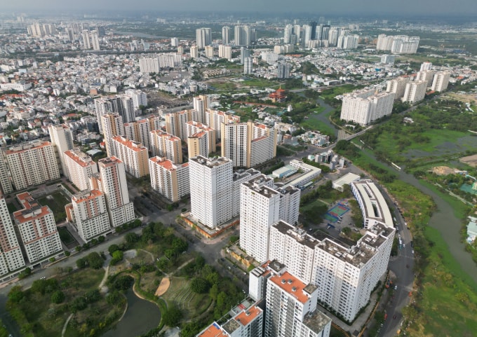 Bất động sản khu đông TP HCM với các dự án chung cư. Ảnh: Quỳnh Trần