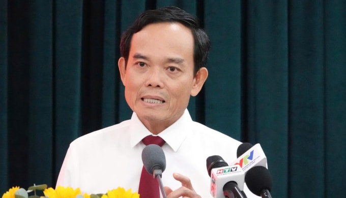 Bí thư Trần Lưu Quang phát biểu tại hội nghị tổng kết Nghị quyết 18, sáng 22/10. Ảnh: An Phương