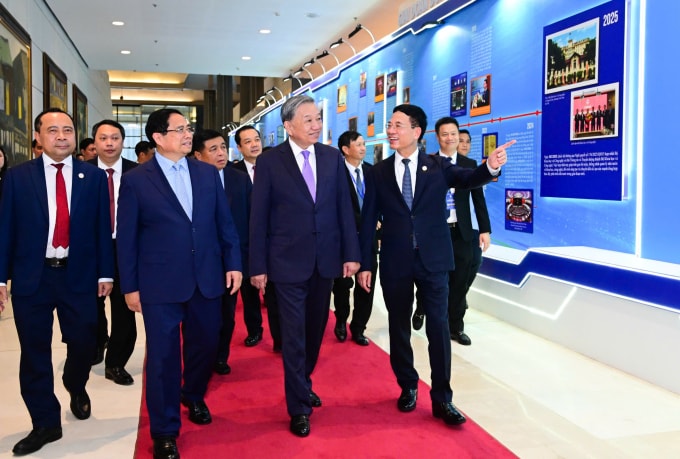 Tổng Bí thư Tô Lâm, Thủ tướng Phạm Minh Chính, Bộ trưởng Bộ Khoa học và Công nghệ Nguyễn Mạnh Hùng và Thứ trưởng Thường trực Vũ Hải Quân tại lễ kỷ niệm 66 năm ngành Khoa học và Công nghệ. Ảnh: Giang Huy