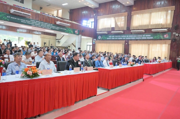 Tập đoàn VRG Phát huy truyền thống 96 năm , đồng hành cùng phát triển kinh tế Việt Nam - Ảnh 8. Tập đoàn VRG Phát huy truyền thống 96 năm , đồng hành cùng phát triển kinh tế Việt Nam - Ảnh 8.